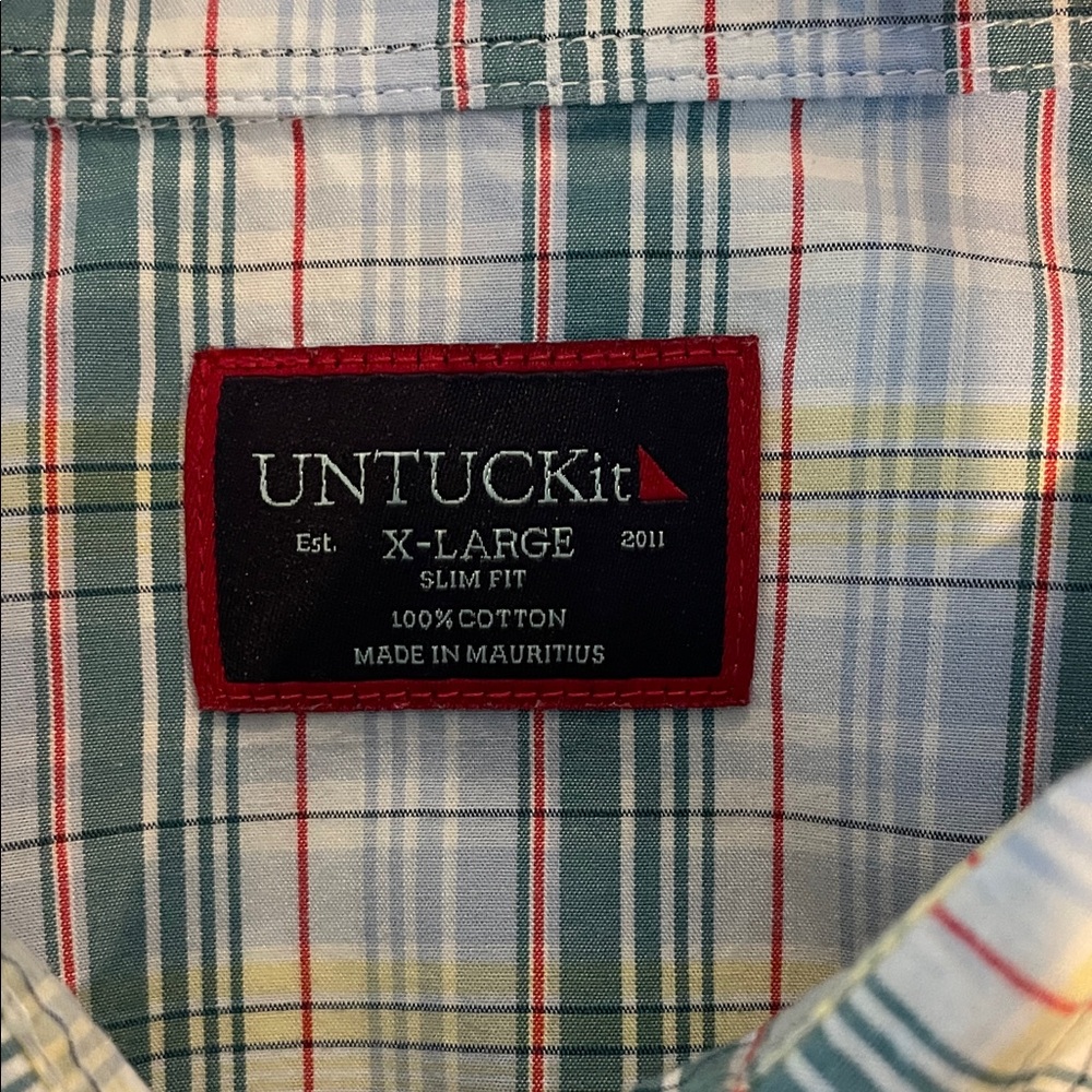 XL Untuckit bundle - Picture 4 of 6